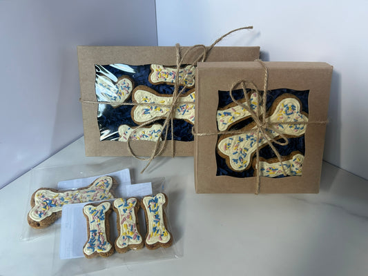 Artisan Dog Biscuits with Peanut Butter and Banana Decorated