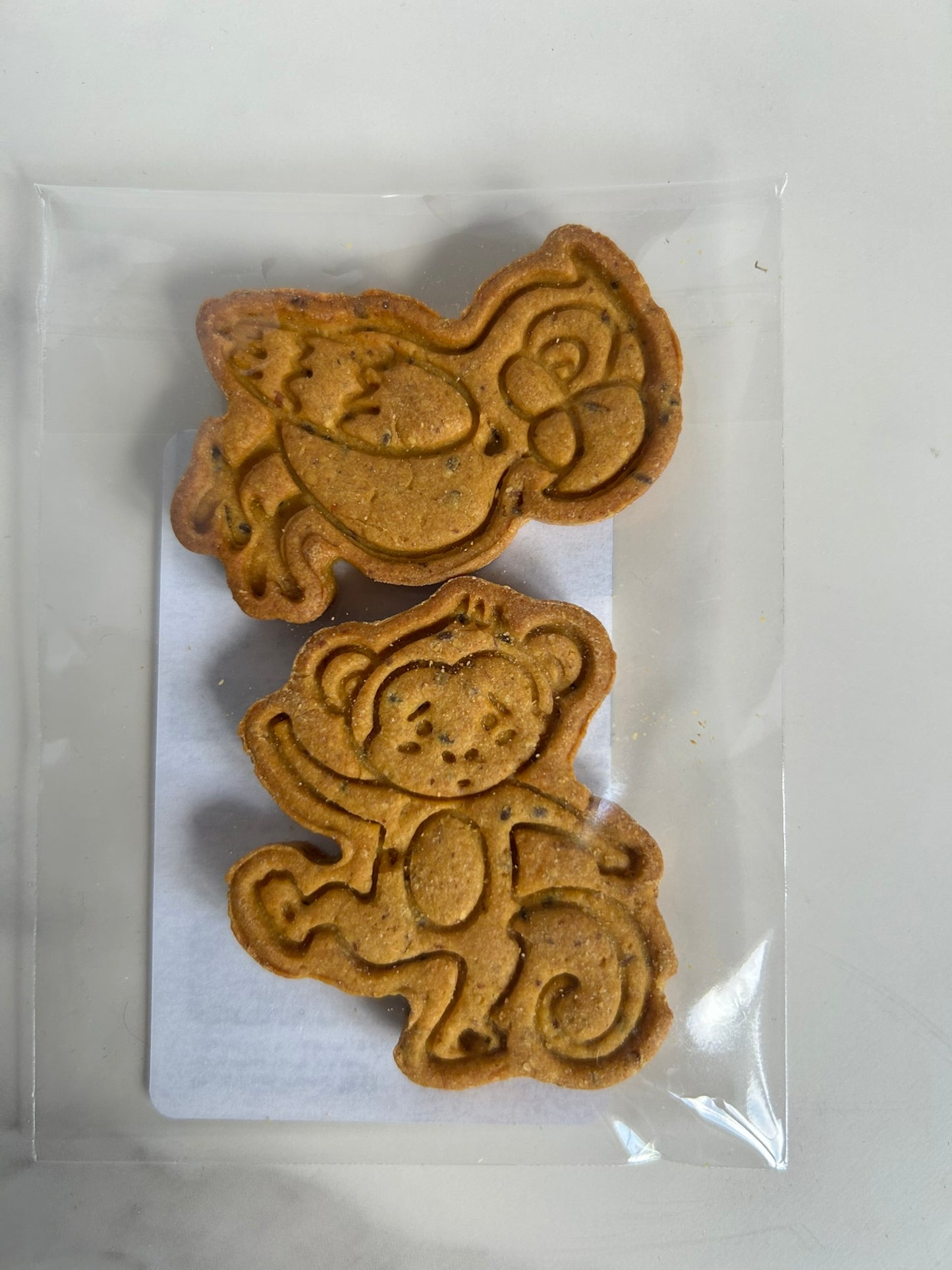 Artisan Dog Biscuits with Peanut Butter and Pumpkin