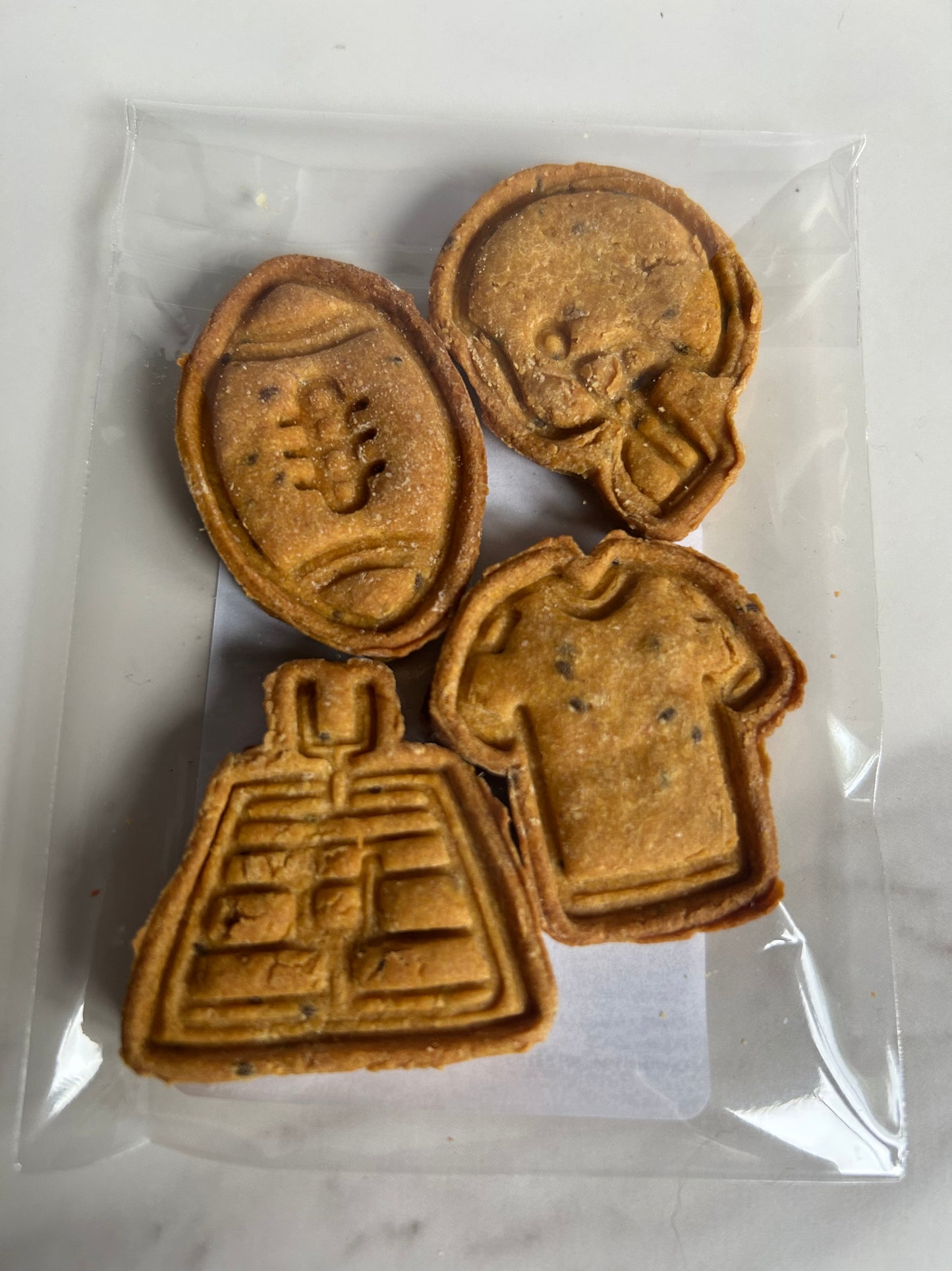 Artisan Dog Biscuits with Peanut Butter and Pumpkin