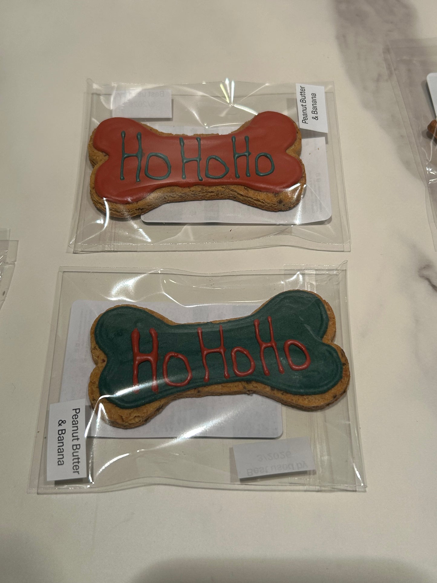 Winter Holiday Artisan Dog Biscuits with Peanut Butter and Banana (Seasonal)