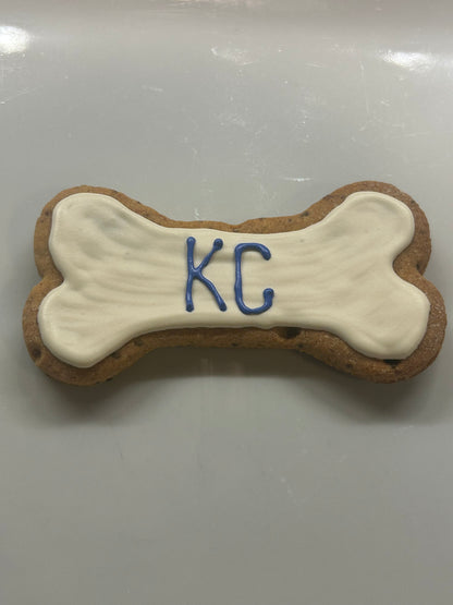 Royals Themed Artisan Dog Biscuits with Peanut Butter and Banana Decorated (Seasonal)