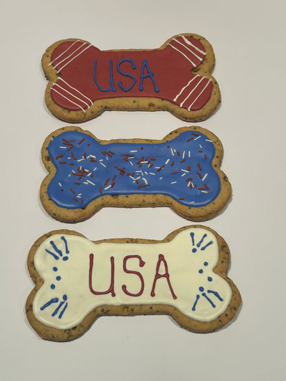 Patriotic Themed Artisan Dog Biscuits with Peanut Butter and Banana Decorated (Seasonal)