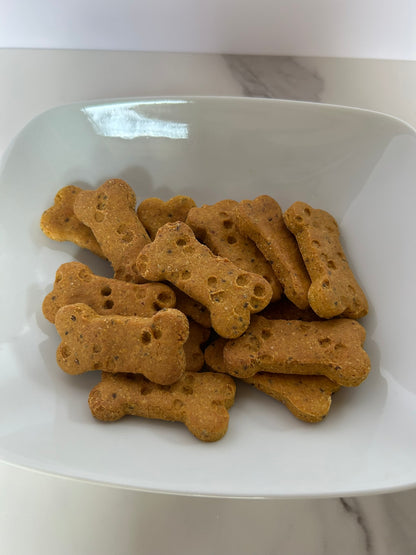 Artisan Dog Biscuits with Peanut Butter and Pumpkin