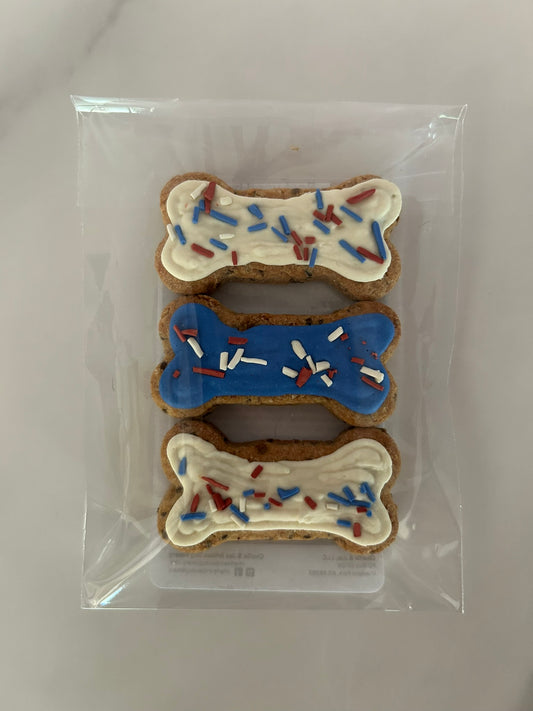 Patriotic Themed Artisan Dog Biscuits with Peanut Butter and Banana Decorated (Seasonal)