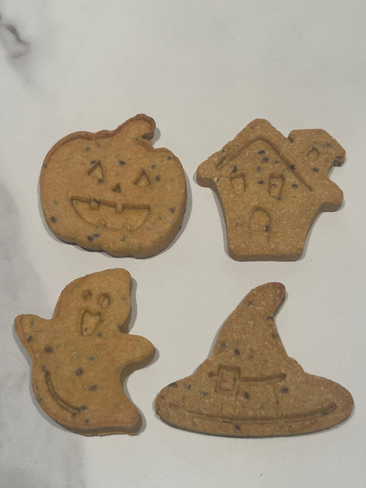 Halloween & Fall Themed Artisan Dog Biscuits with Peanut Butter and Pumpkin (Seasonal)