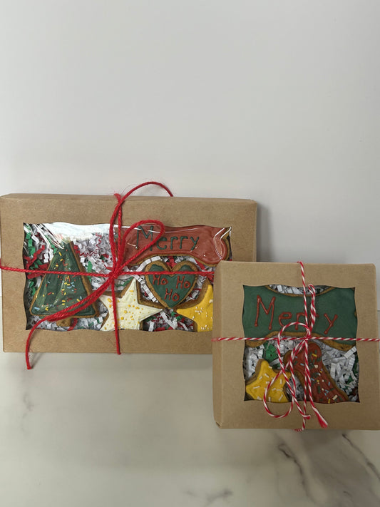 Winter Holiday Artisan Dog Biscuits with Peanut Butter and Banana (Seasonal)